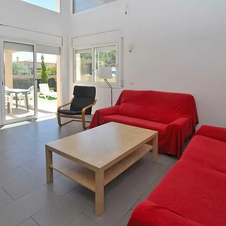 Ample L' Escala